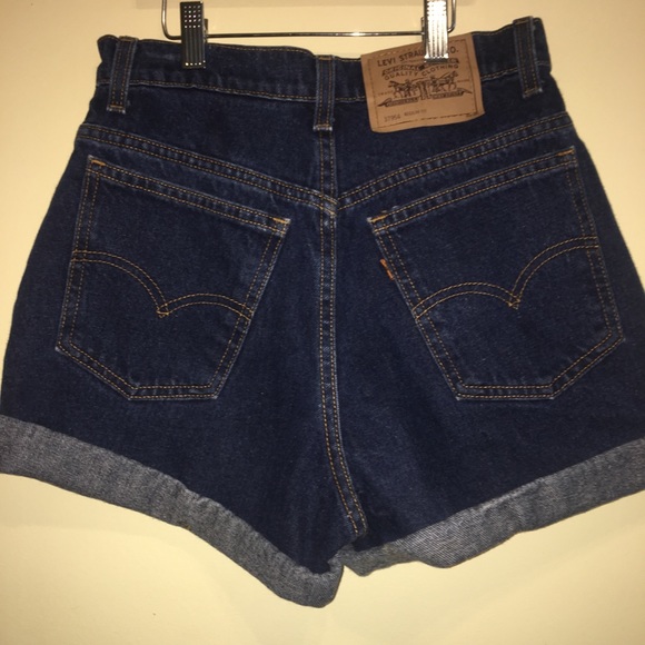 Orange Tab Vintage Levi Shorts - Picture 2 of 4